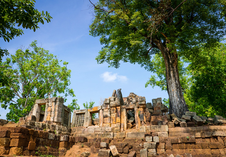 Wat Ek Phnom Temple