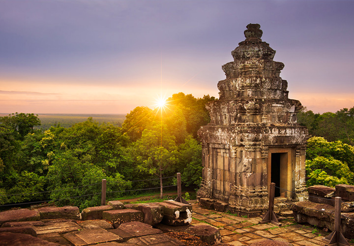 Phnom Bakheng Temple