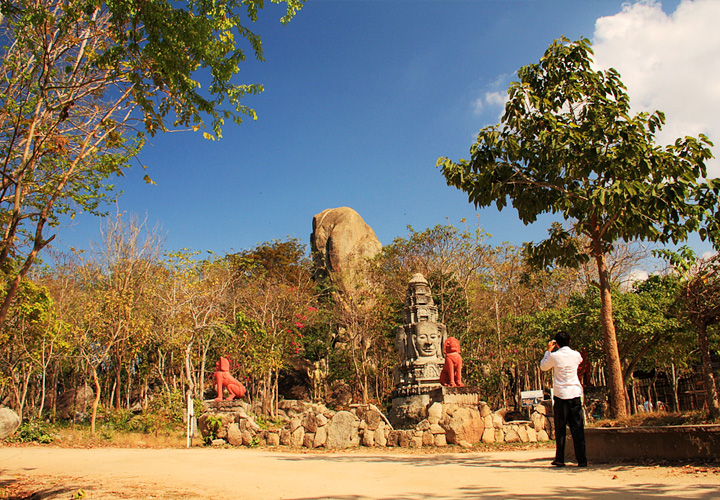 Phnom Tamao